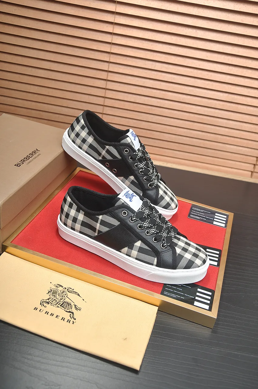 Men's shoes💰460💶【Burberry】Classic low-top sneakers｜Imported cowhide with classic plaid fabric｜Cow leather lining｜Original outsole｜Fine workmanship and comfortable to wear Size: 38-44 (customized at 45)
